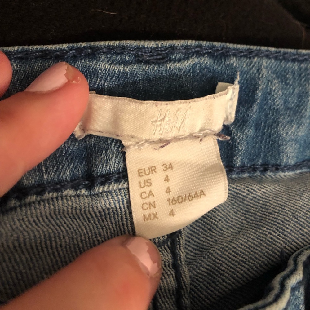H&M jeans - Picture 3 of 3